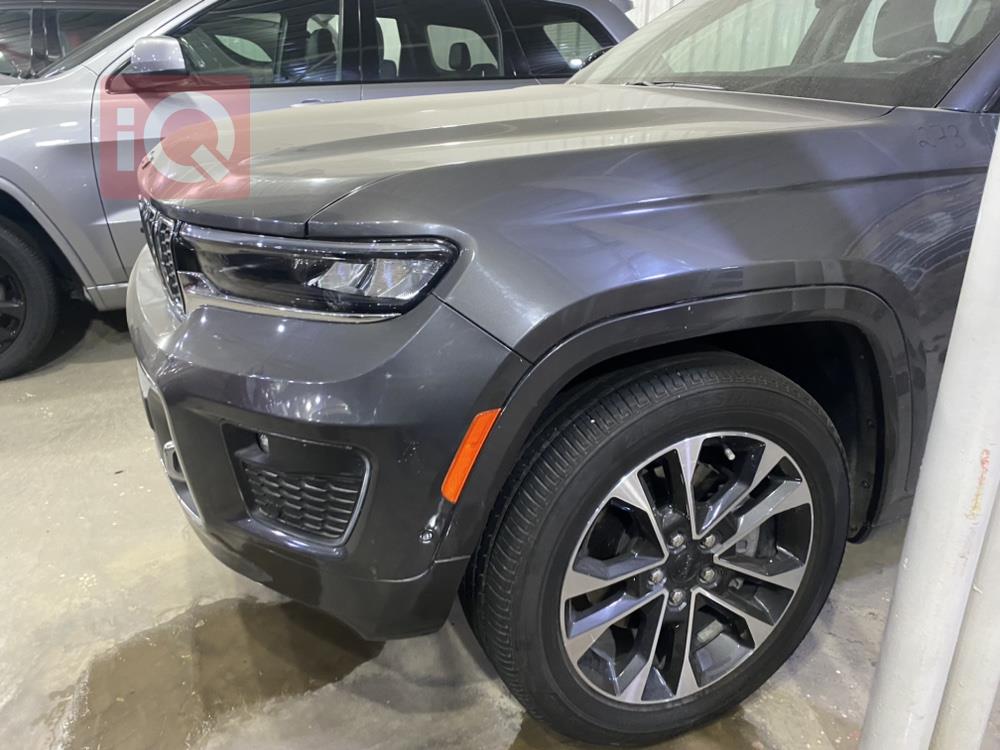 Jeep Grand Cherokee L